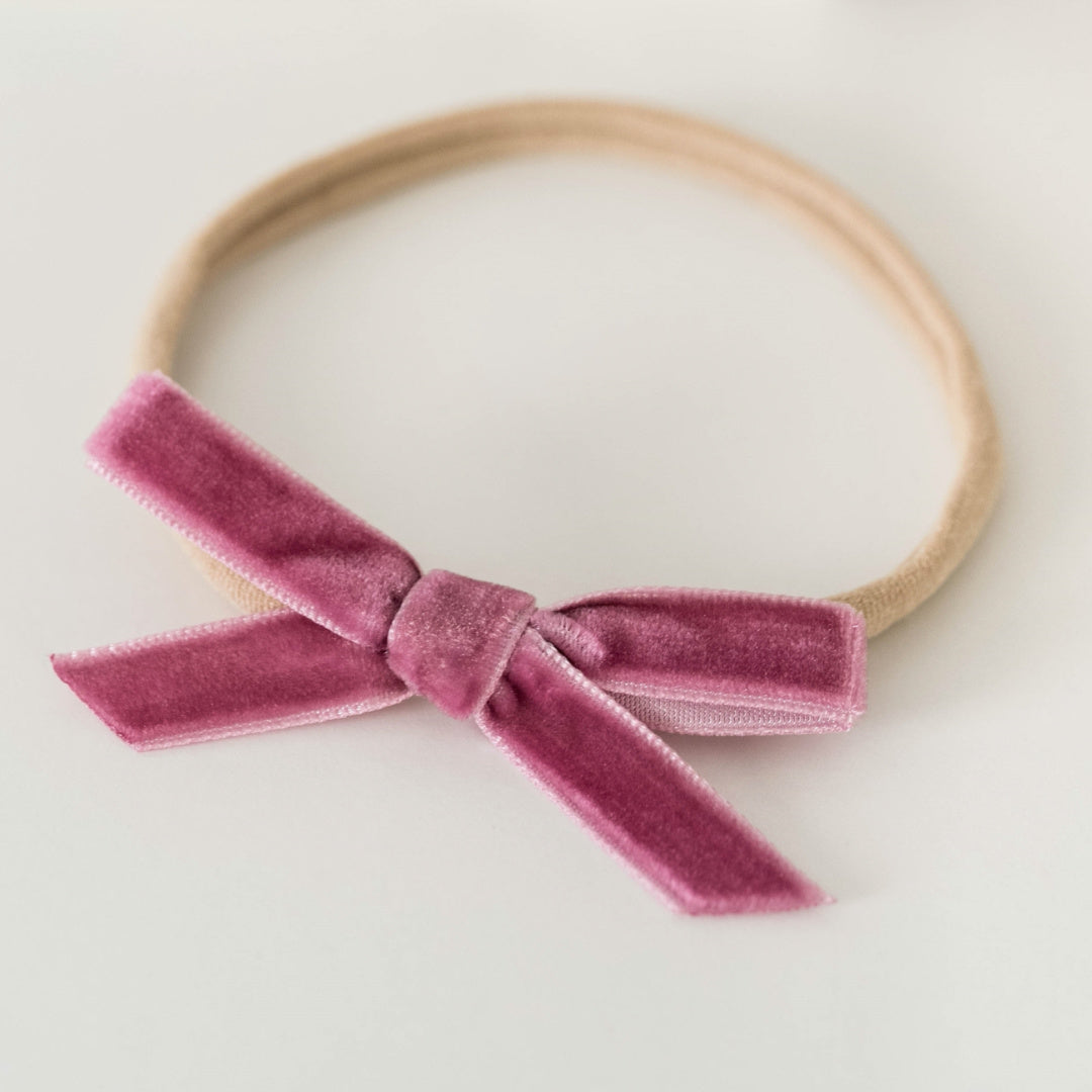 SNUGGLE HUNNY VELVET PETITE BOW BABY HEADBAND - MAUVE
