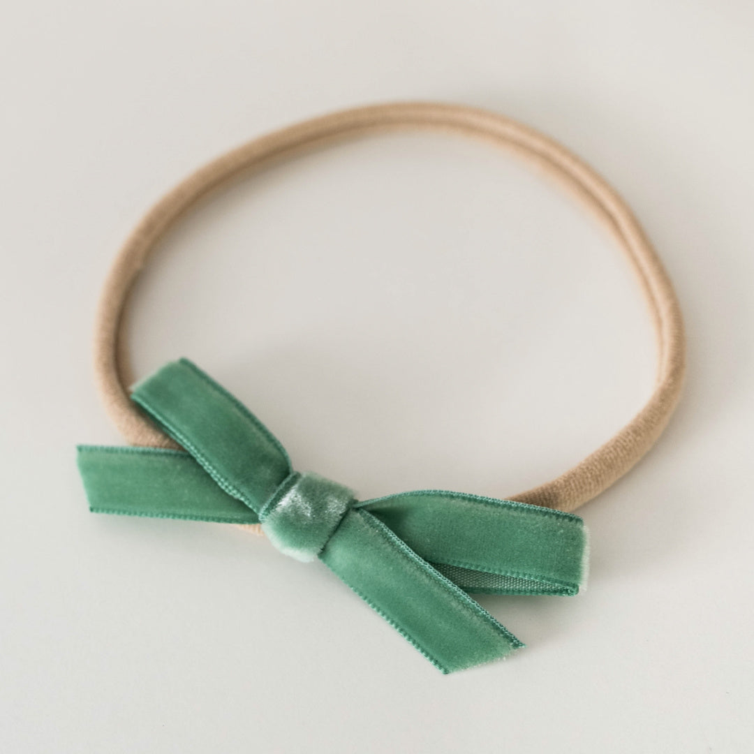 SNUGGLE HUNNY VELVET PETITE BOW BABY HEADBAND - OLIVE